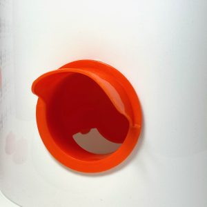 Automatinė šėrykla paukščiams,15 kg.